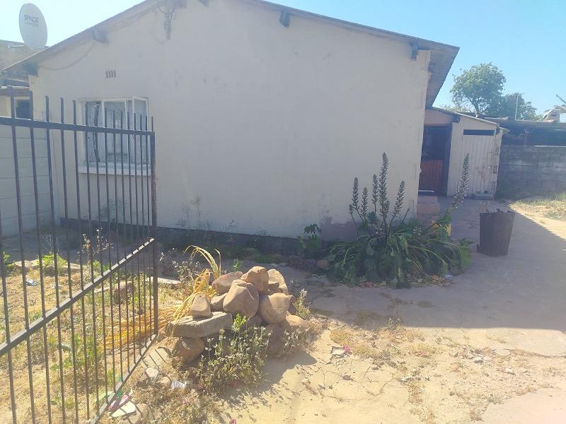 4 Bedroom Property for Sale in Amstelhof Western Cape
